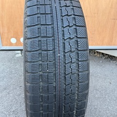 TOYO スタッドレスタイヤ      225/65R17の画像