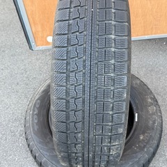 TOYO スタッドレスタイヤ      225/65R17の画像