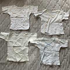 授乳服　ベビー服の画像