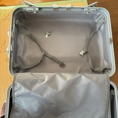 旅行ケースの画像