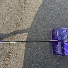 雪かき用スコップ（ワイドタイプ）の画像