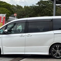 18インチ🛞タイヤ4本セットの画像