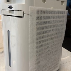 SHARP 加湿空気清浄機 KC-P50 2022年製の画像