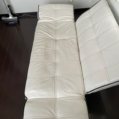 リクライニングソファーの画像