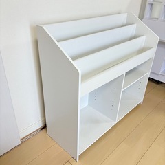 美品　ニトリ 絵本ラックの画像