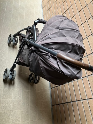 アップリカベビーカー　ラクーナクッションフリー