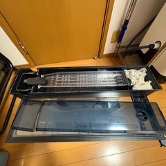 60センチ水槽上部フィルター付きの画像