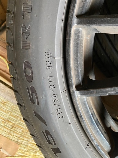pirelli powergy夏タイヤ　　1シーズンのみ使用