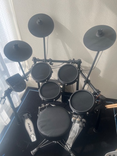 楽器 Set drum Alesis+tama double pedal+speaker