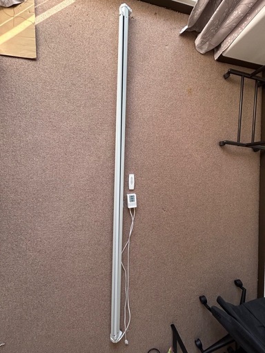 プロジェクター スクリーン   100インチ 電動 吊り下げ