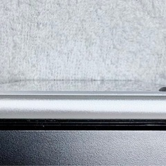 【】iPhone SE 第2世代 64GB  外装極美品（残債無し）の画像