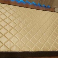 ニトリ　コイルマットレス　20cmの画像