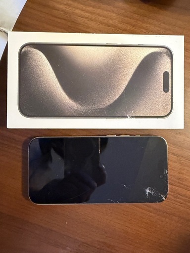 iPhone15Pro シルバー　125GB