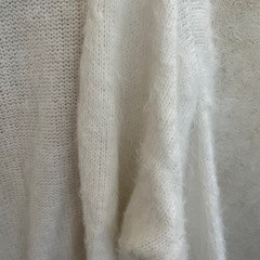 白ふわふわカーディガンの画像