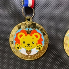 メダル　おもちゃの画像