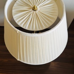 クラシック調 テーブルランプ / アンティーク風スタンドライトの画像