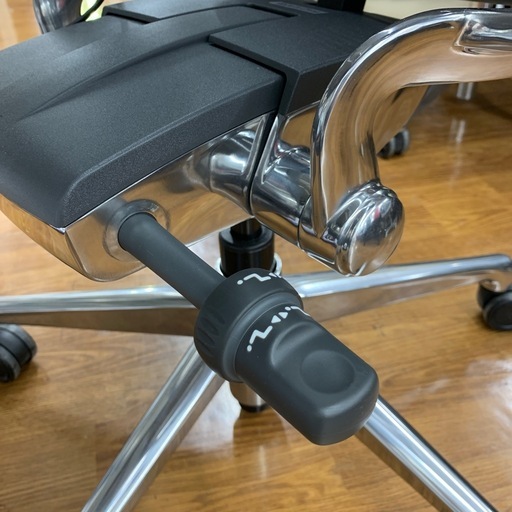 【軽トラ無料貸し出し】【Herman Miller】【アーロンチェア】【トレファク所沢店】