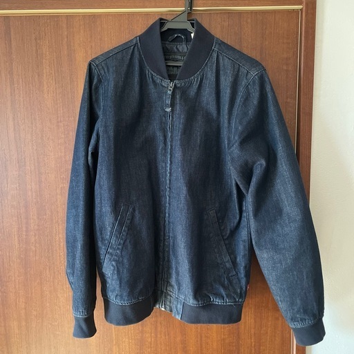 美品　Levi’s デニムジャケット