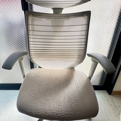 オカムラ バロンチェア