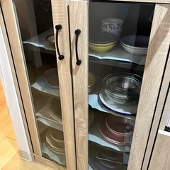 食器棚　2種類の画像
