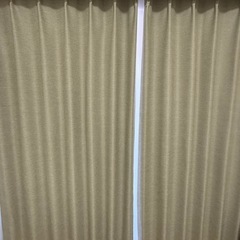 カーテンの画像