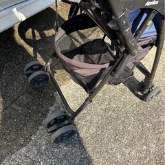 アップリカ　ベビーカーの画像