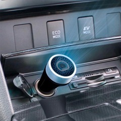 【車載用】空気清浄機 オゾンの力で車内のニオイを分解＆脱臭!の画像