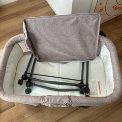 決まりました。ベビーベッドの画像