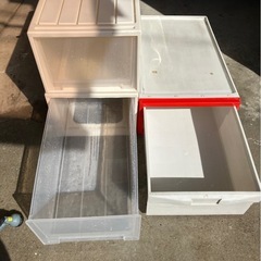 収容ケースの画像