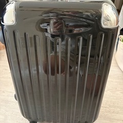 キャリーケースS 黒(鍵欠品)の画像