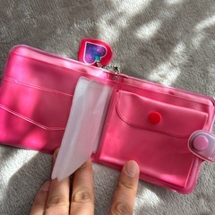 プリンセス財布とポーチの画像