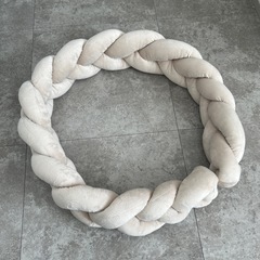 ベビー ベッドガードクッションの画像