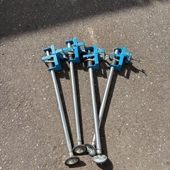 9尺脚立と調整脚の画像