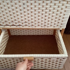 キャスター付き収納の画像