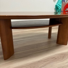 リビングテーブルの画像