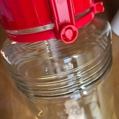 【300円】アデリア ガラス貯蔵瓶 3L｜梅シロップ・漬物作りに！の画像