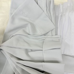 14未使用品 カーテン　4枚セット　100cmX丈90cm   1級遮光　レースカーテン付き の画像