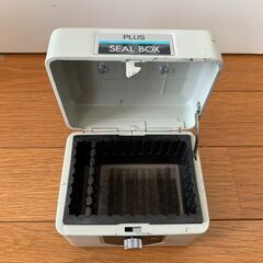 手提げ金庫　大小セット　鍵無しの画像