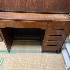 昭和レトロ　勉強机　天板折り畳み式　椅子付きの画像