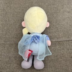 ディズニーキャラクター　アナ雪のエルサぬいぐるみの画像