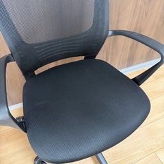 オフィスチェア
の画像