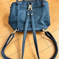 ネイビー　ミニリュックの画像