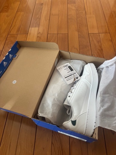 adidas スニーカー　27cm