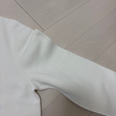 ユニクロ MENS セーターの画像