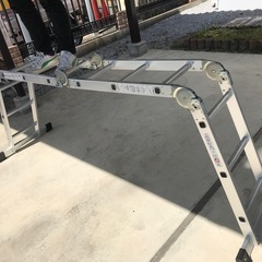 脚立はしご、収縮はしご、洗車台、作業台の画像