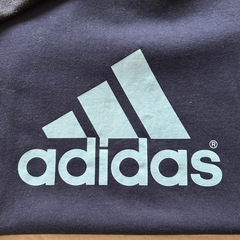 adidas  160 男の子　半袖Tシャツ　2枚の画像
