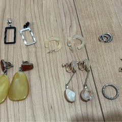 無印良品　　アクセサリーケース　ピアスイヤリングの画像