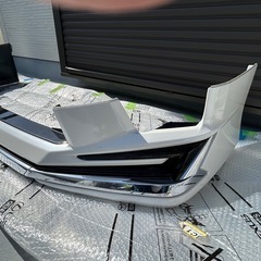 ヴォクシー 80 後期モデリスタフロントスポイラーの画像