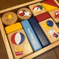 ファミリア 積み木の画像