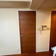 ③ 洋室1 開き扉の画像